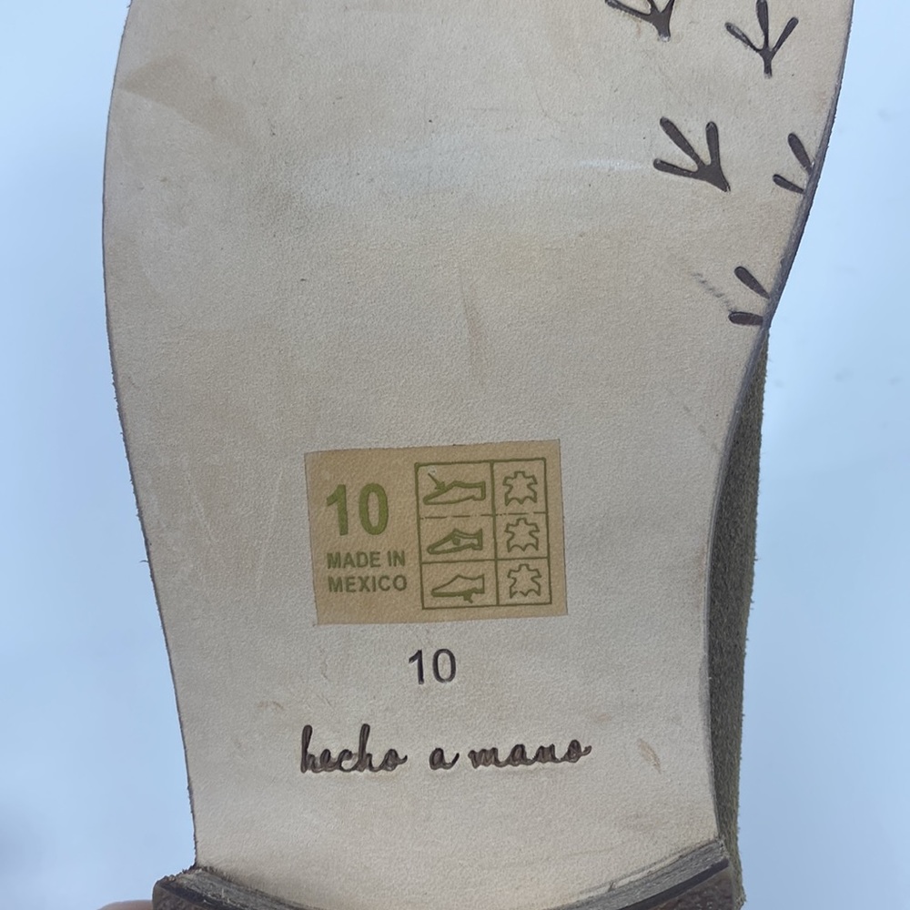 Beek Falcon Suede Ankle Boot NWOB size 10 on shoe, but more like a 12 - Picture 4 of 8